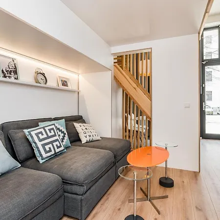 Stylish New Cube Loft By Berlin-wall-apartments * Berlino