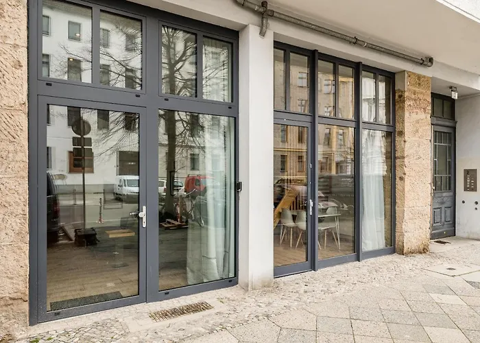 Stylish New Cube Loft By Berlin-wall-apartments *