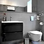 דירה Stylish New Cube Loft By Berlin-wall-apartments ברלין