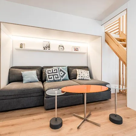 Stylish New Cube Loft By Berlin-wall-apartments