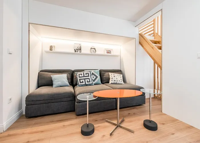 Stylish New Cube Loft By Berlin-wall-apartments